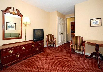 Ambassador Inn 파예트빌 객실 사진